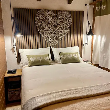シャレー Gstaad Chalet グスタード