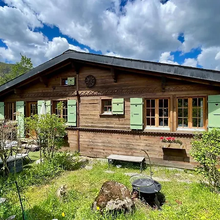 Gstaad Chalet Dağ evi Gstaad